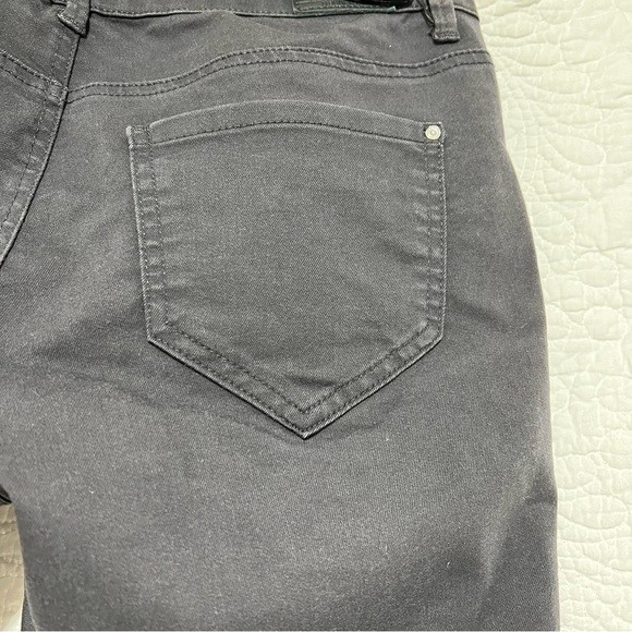 ZARA BASIC Z-Z1975 Zippered Black Denim Pants, Size 8, #189 - Picture 12 of 15